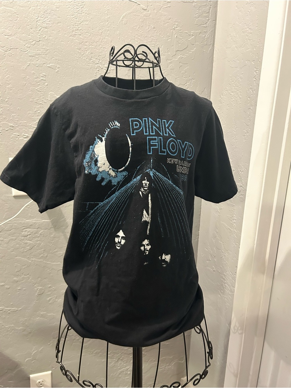 Pink Floyd Black Graphic Short Sleeve Tee